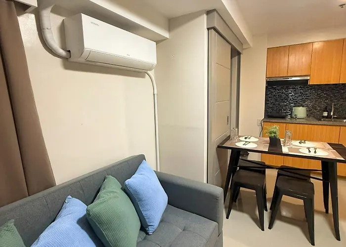 Family Loft Unit In Bgc The High Street