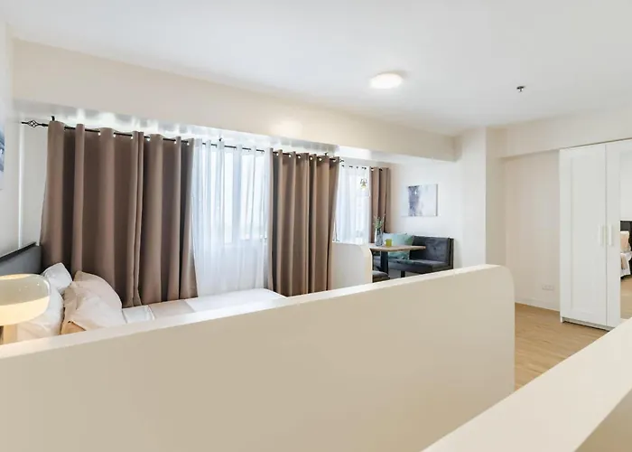 Family Loft Unit In Bgc The High Street
